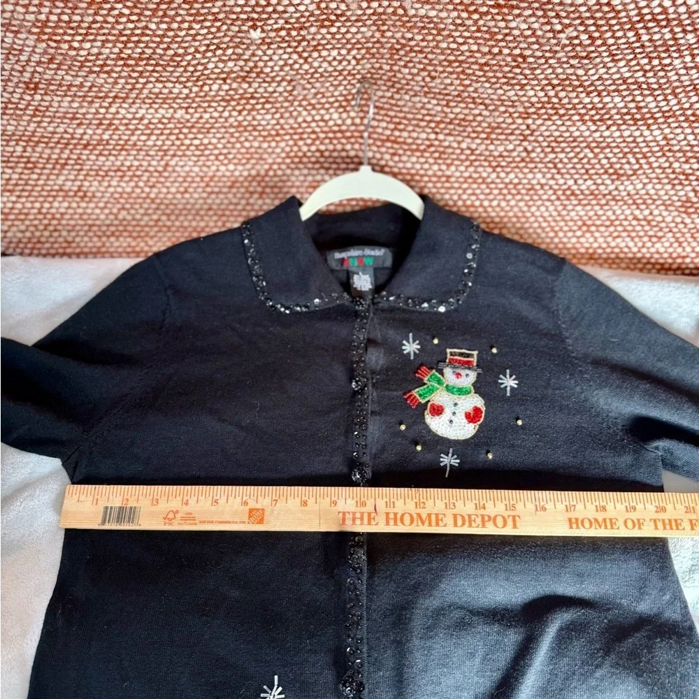 Vintage Black Christmas Sequin and beaded Cardigan. - Picture 9 of 10